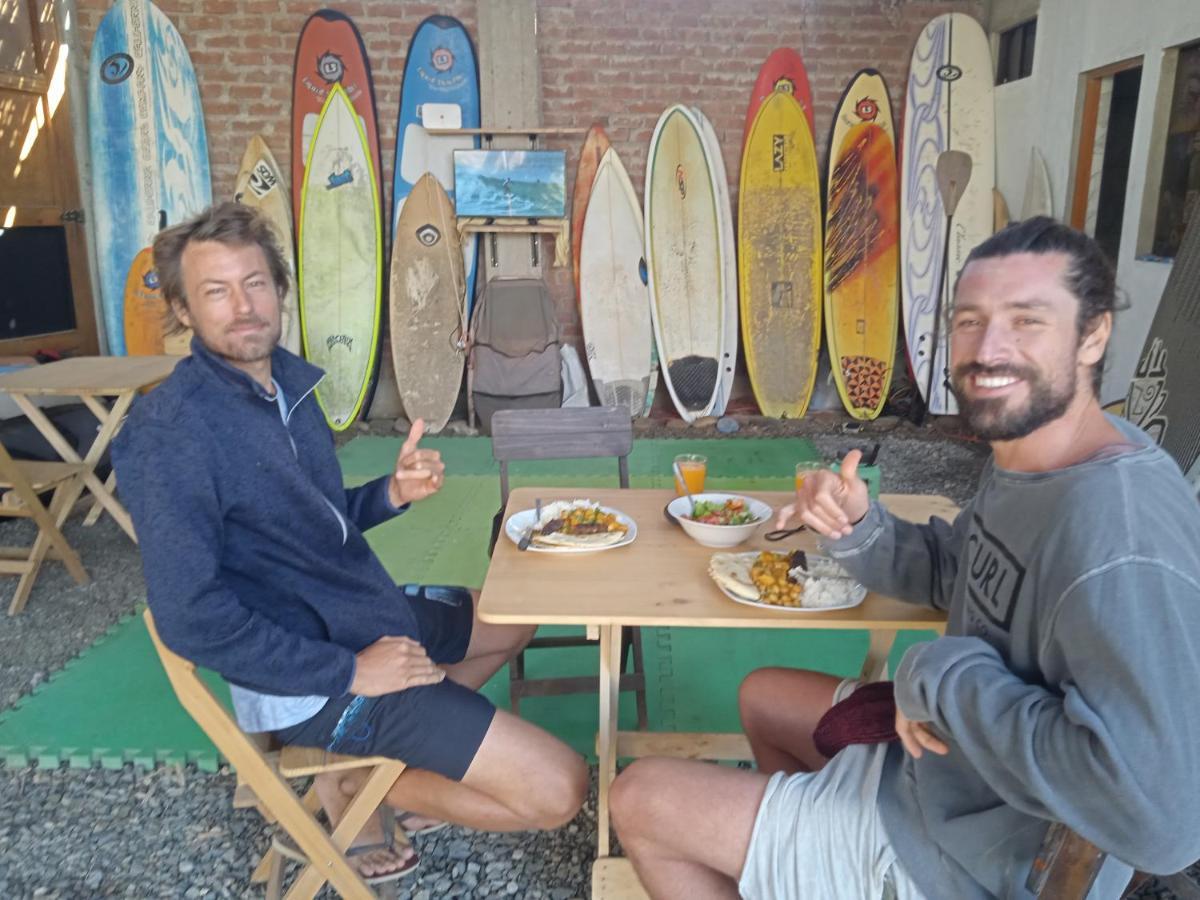 Hotel Chicama Surf Camp Malabrigo Exterior foto